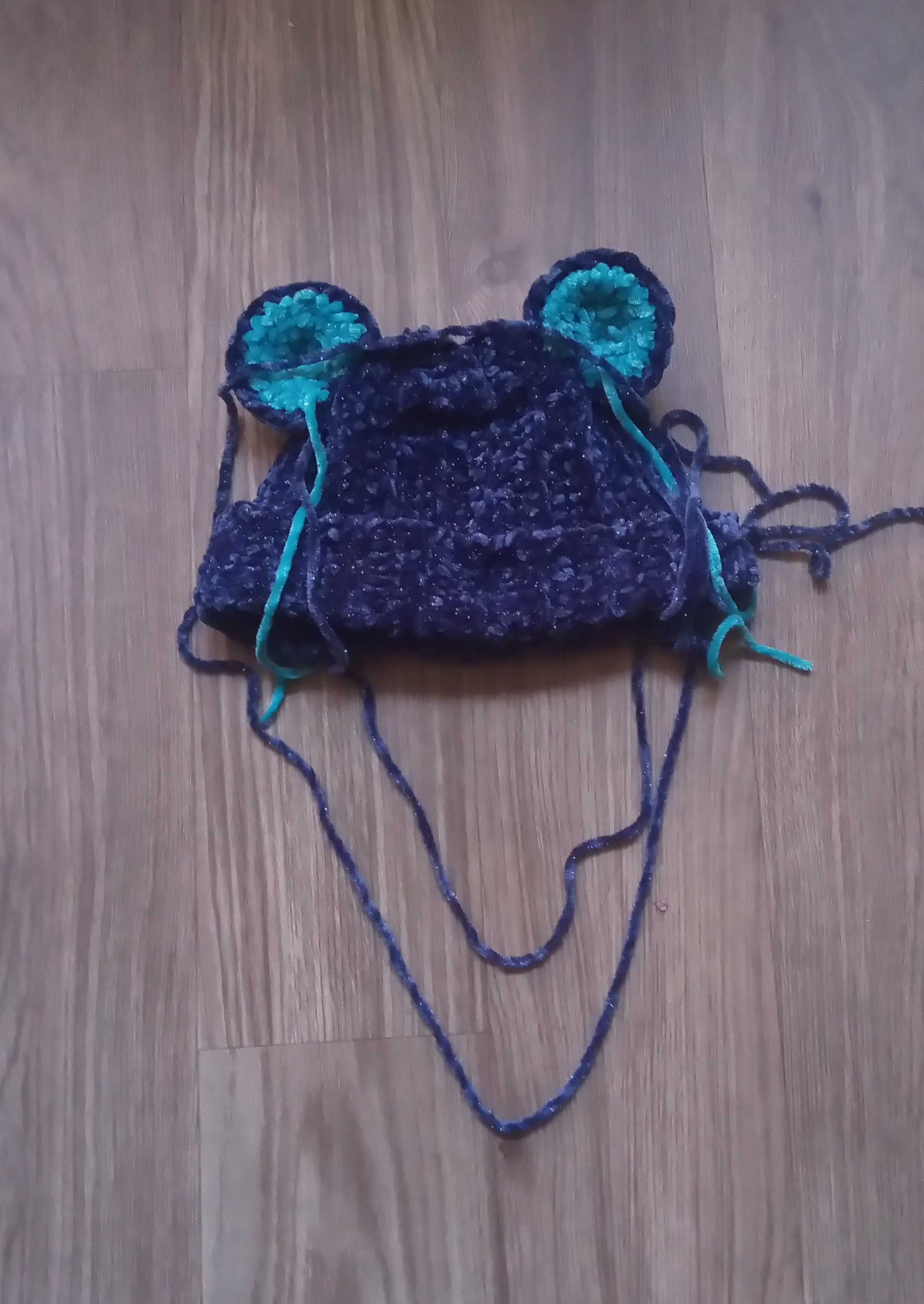 bear hat navy n turqua