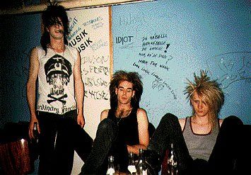pic with novel ogre cevin key and dwayne goettel